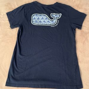 women’s XS vineyard vines t-shirt